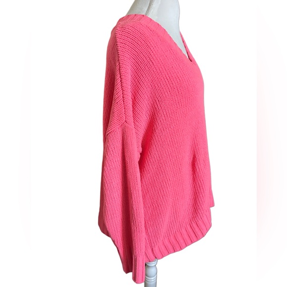 Aerie Hot Pink Oversized Sweater Size L - Picture 3 of 8
